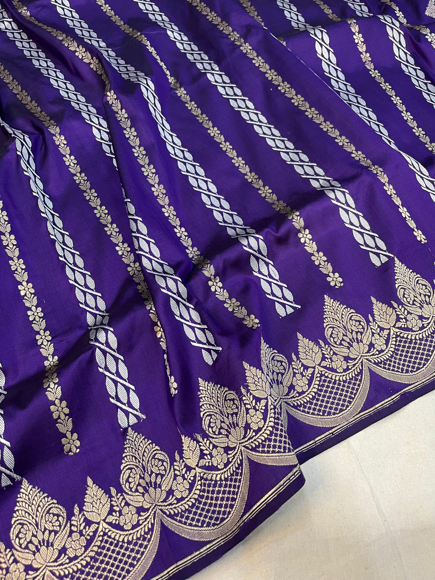 Banaras Pure Katan Silk allover kadhuwa Saree Code-WEA015