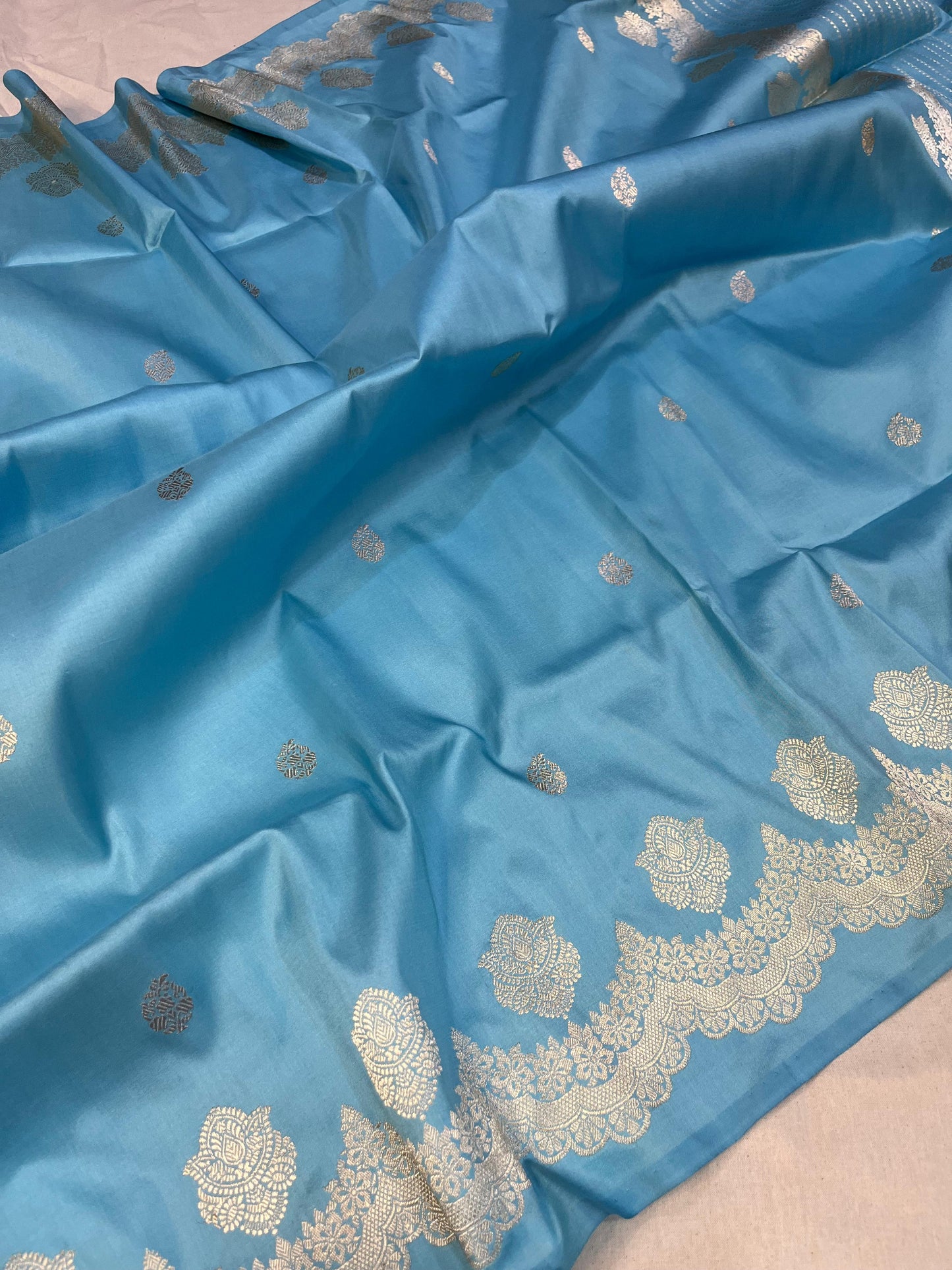 Banaras Pure Katan Silk allover kadhuwa Saree Code-WEA016