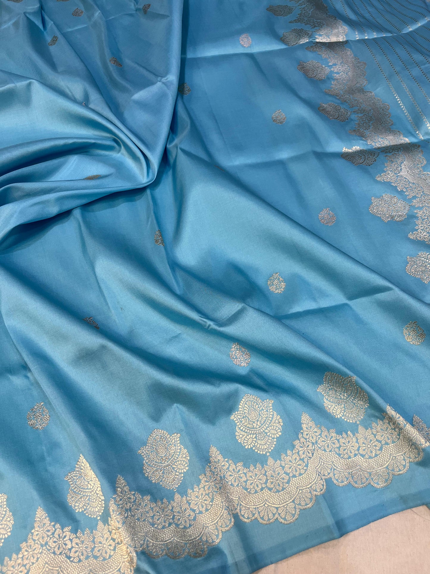 Banaras Pure Katan Silk allover kadhuwa Saree Code-WEA016