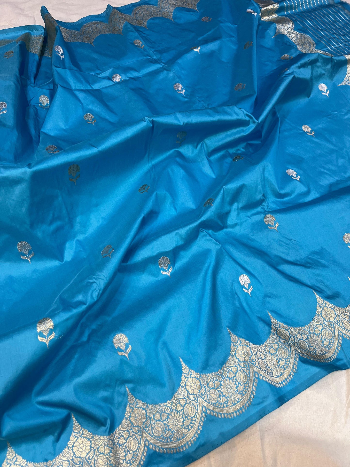 Banaras Pure Katan Silk allover kadhuwa Saree Code-WEA016