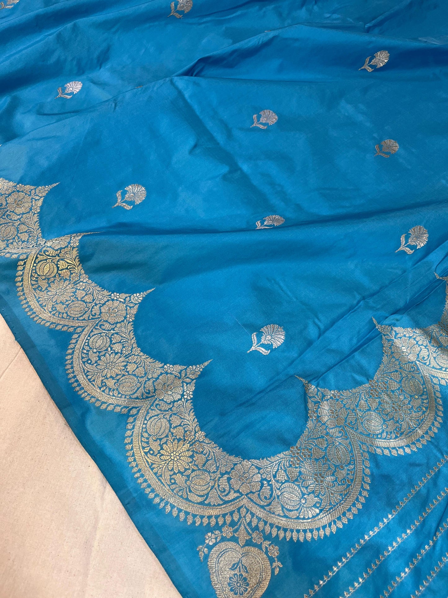Banaras Pure Katan Silk allover kadhuwa Saree Code-WEA016