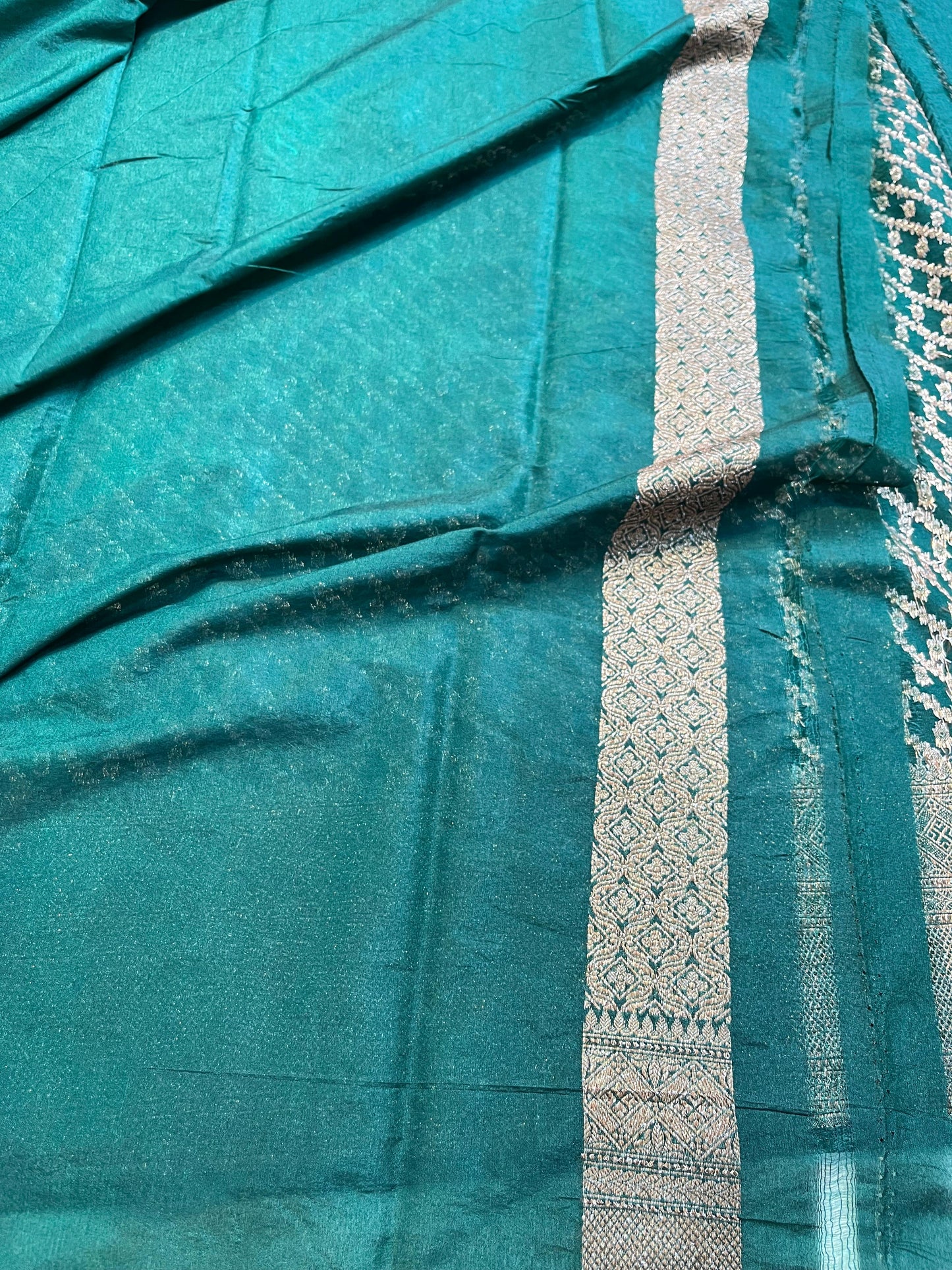 Banarasi Pure Katan Silk Saree Code-WEA010