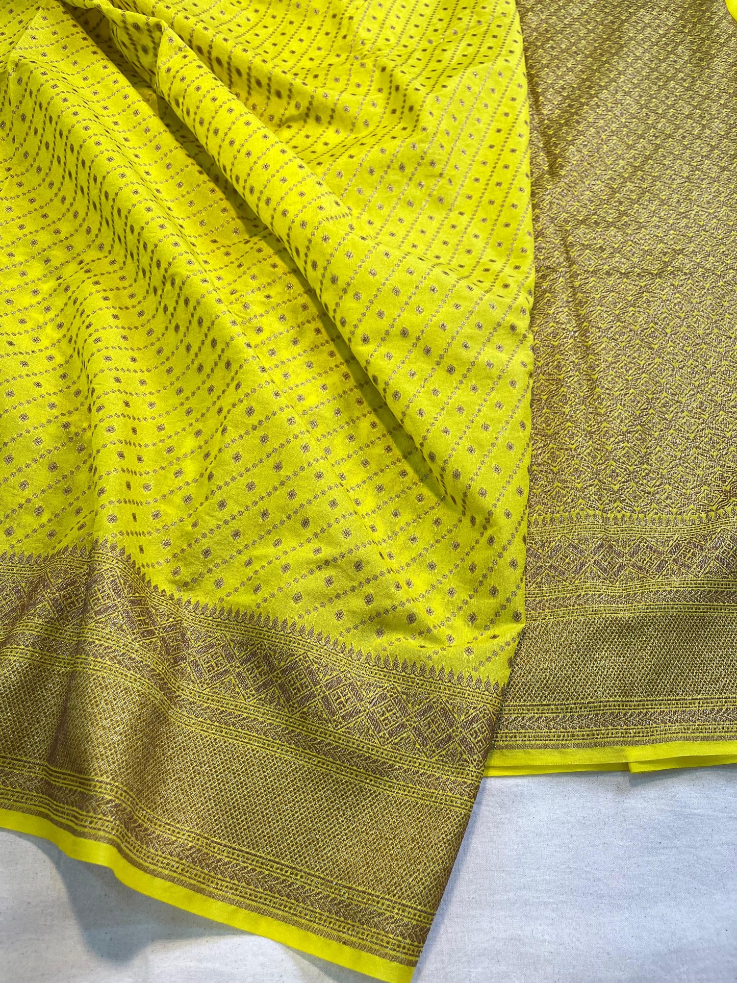Banarasi Pure Katan Silk Saree Code-WEA011
