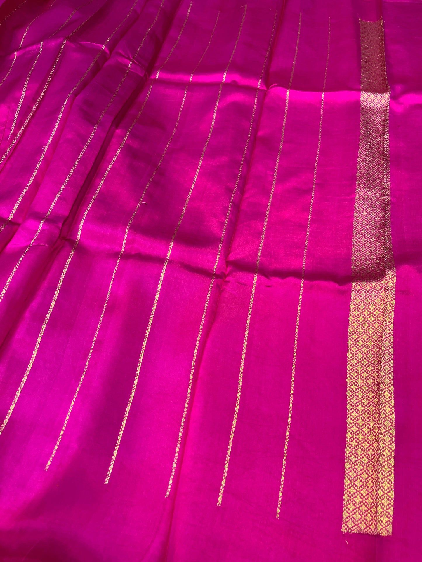 Pure banarasi Raw Mango silk handloom saree Code-THP001