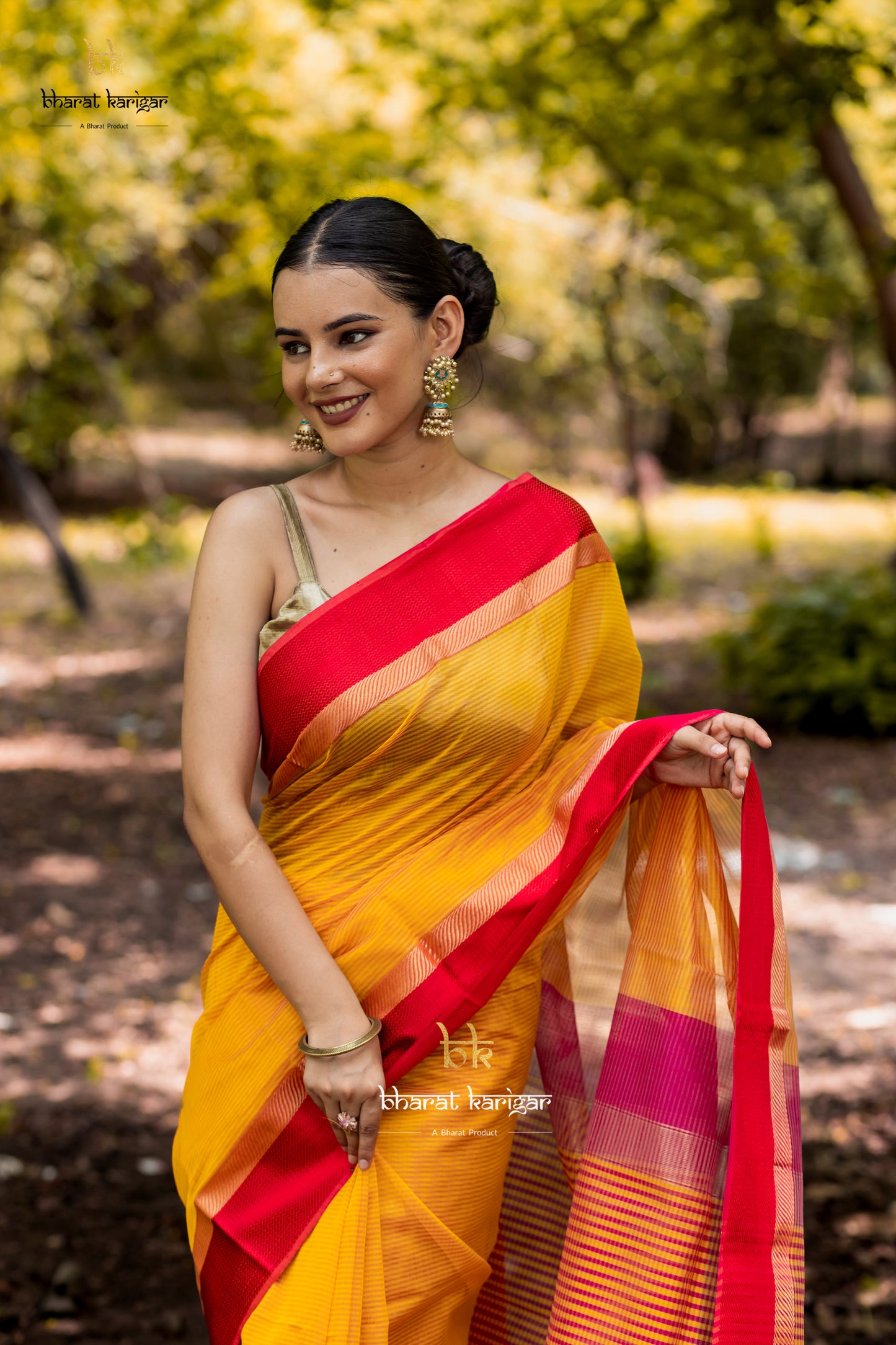 Maheshwari handloom Saree -Product code-THA025