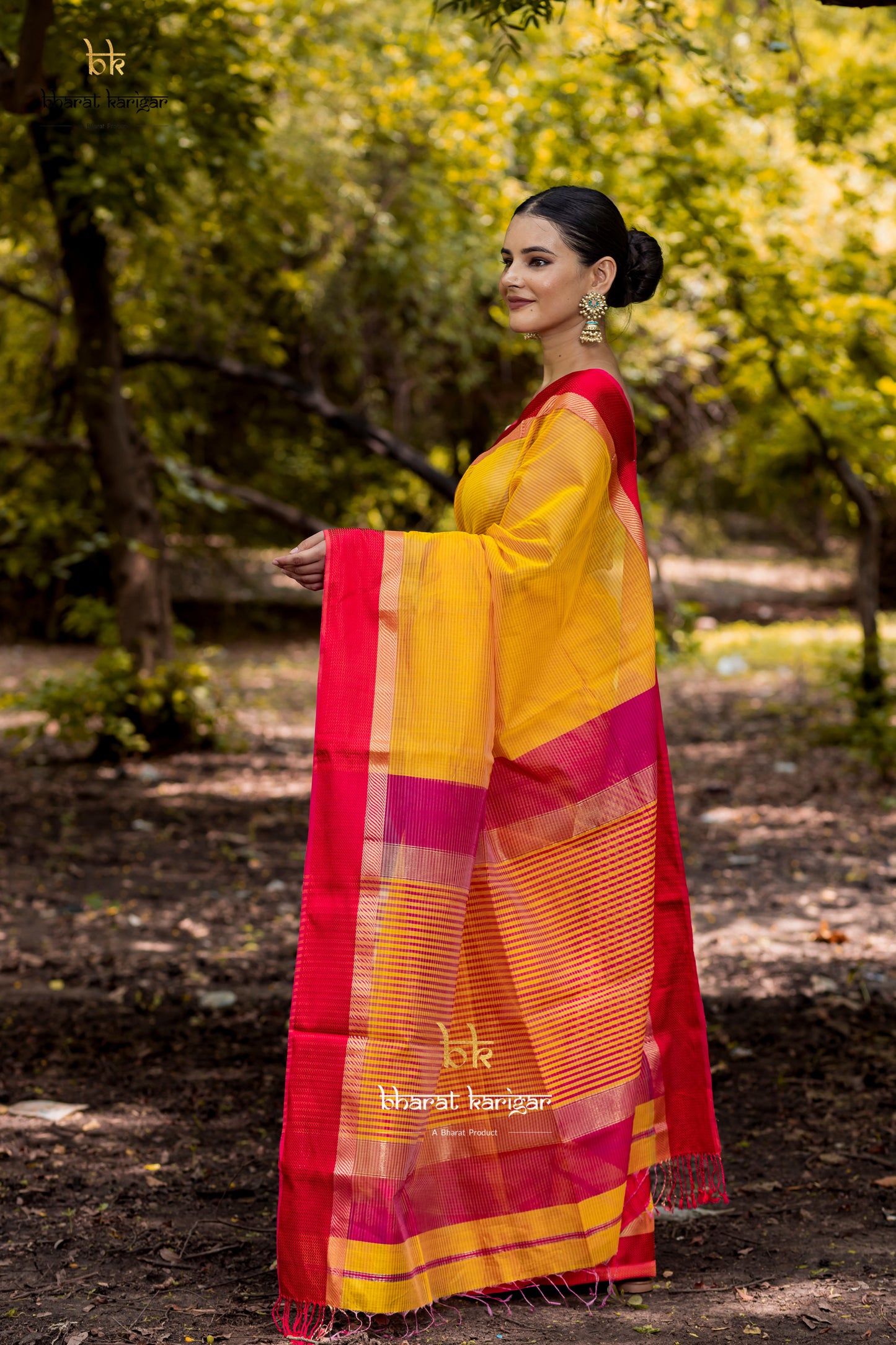 Maheshwari handloom Saree -Product code-THA025