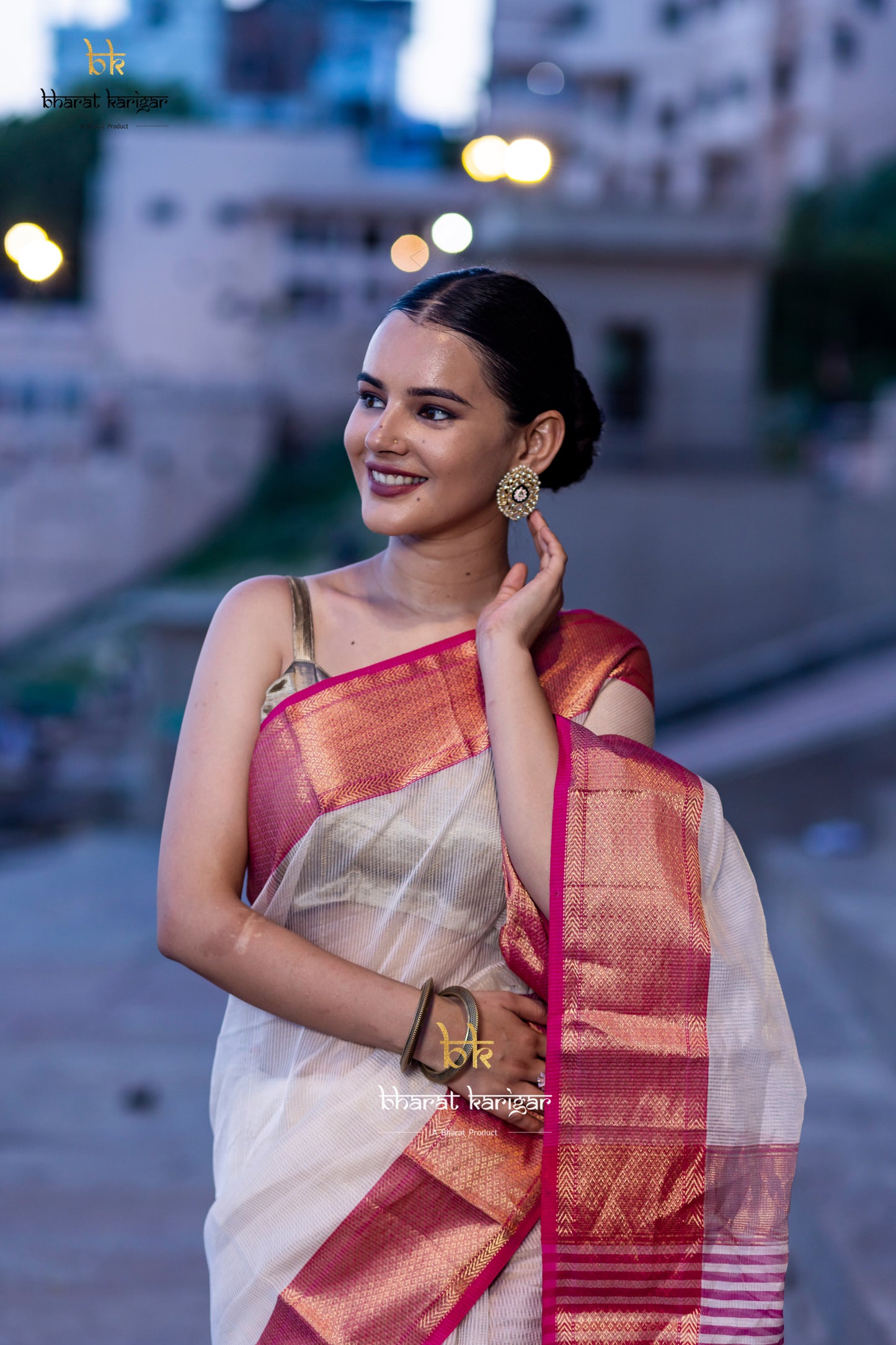 Maheshwari handloom Saree -Product code-THA030
