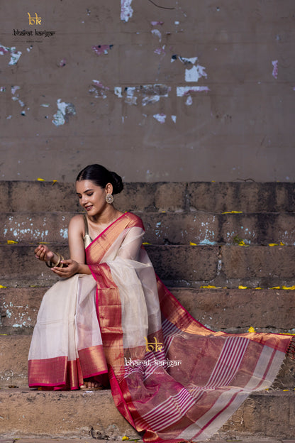 Maheshwari handloom Saree -Product code-THA030