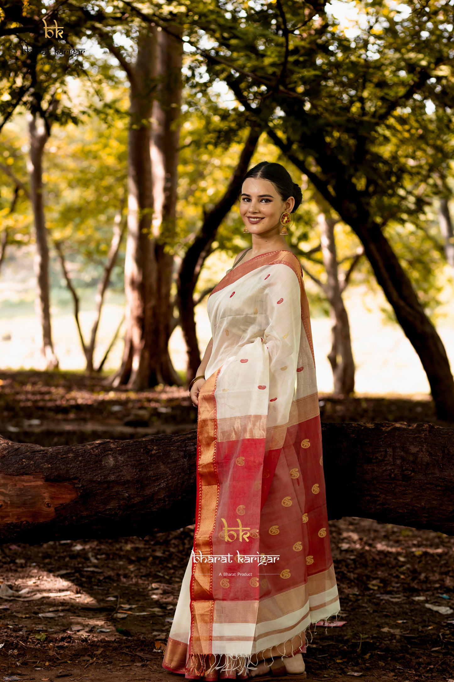 Maheshwari handloom Saree -Product code-THA029