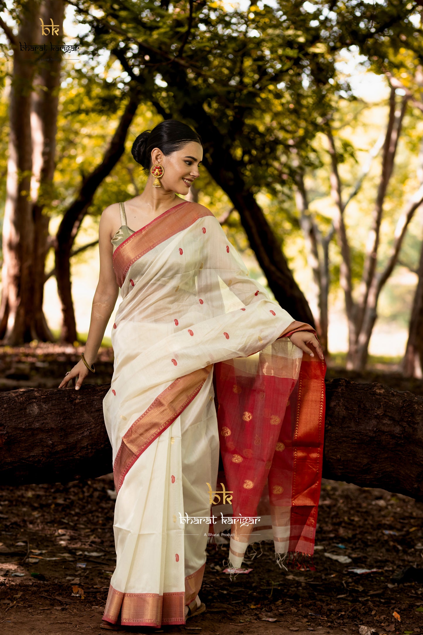 Maheshwari handloom Saree -Product code-THA029