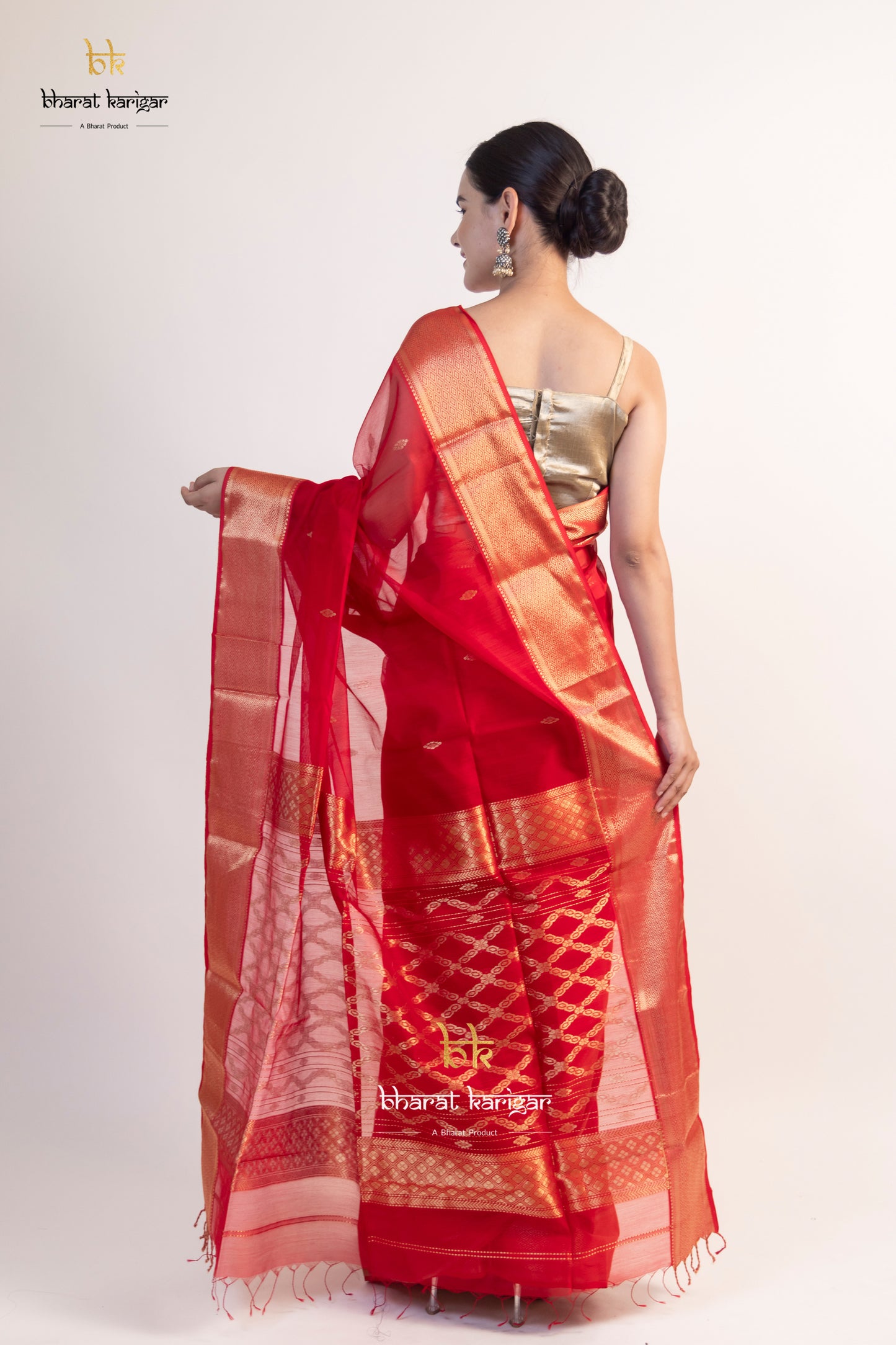 Maheshwari handloom Saree -Product code-THA016