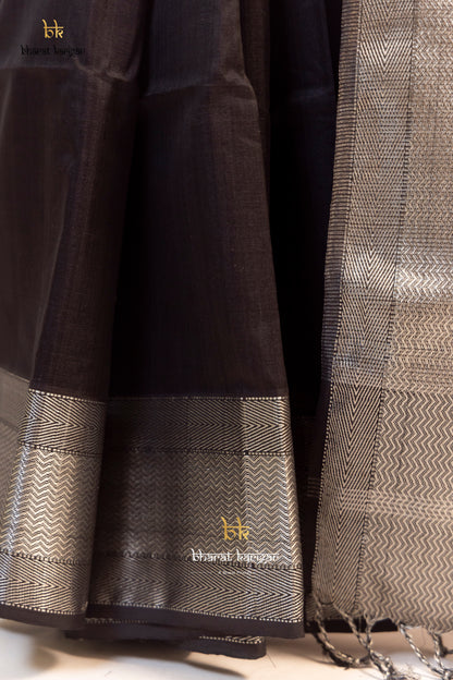 Maheshwari handloom Saree -Product code-THA015