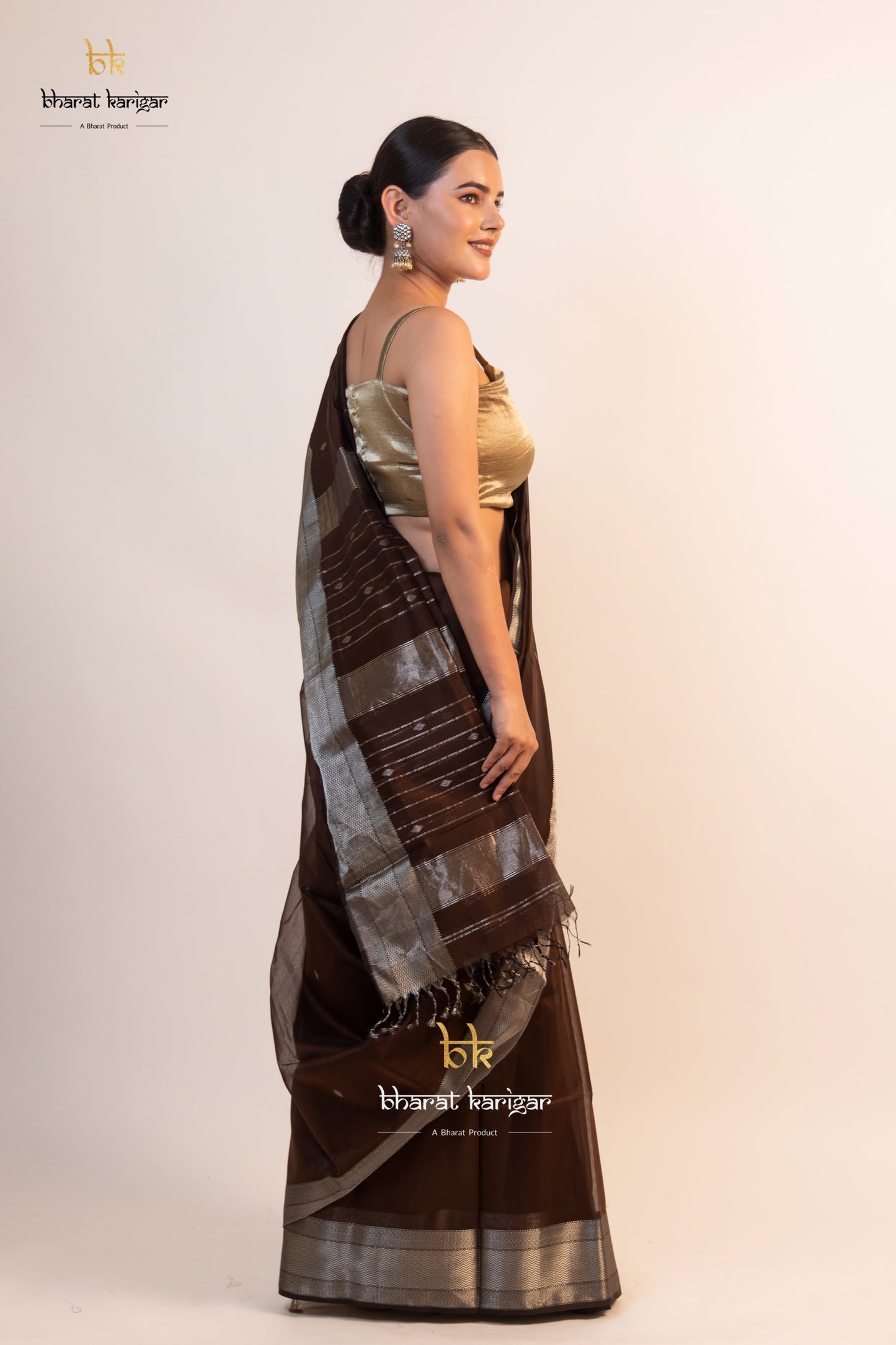 Maheshwari handloom Saree -Product code-THA010