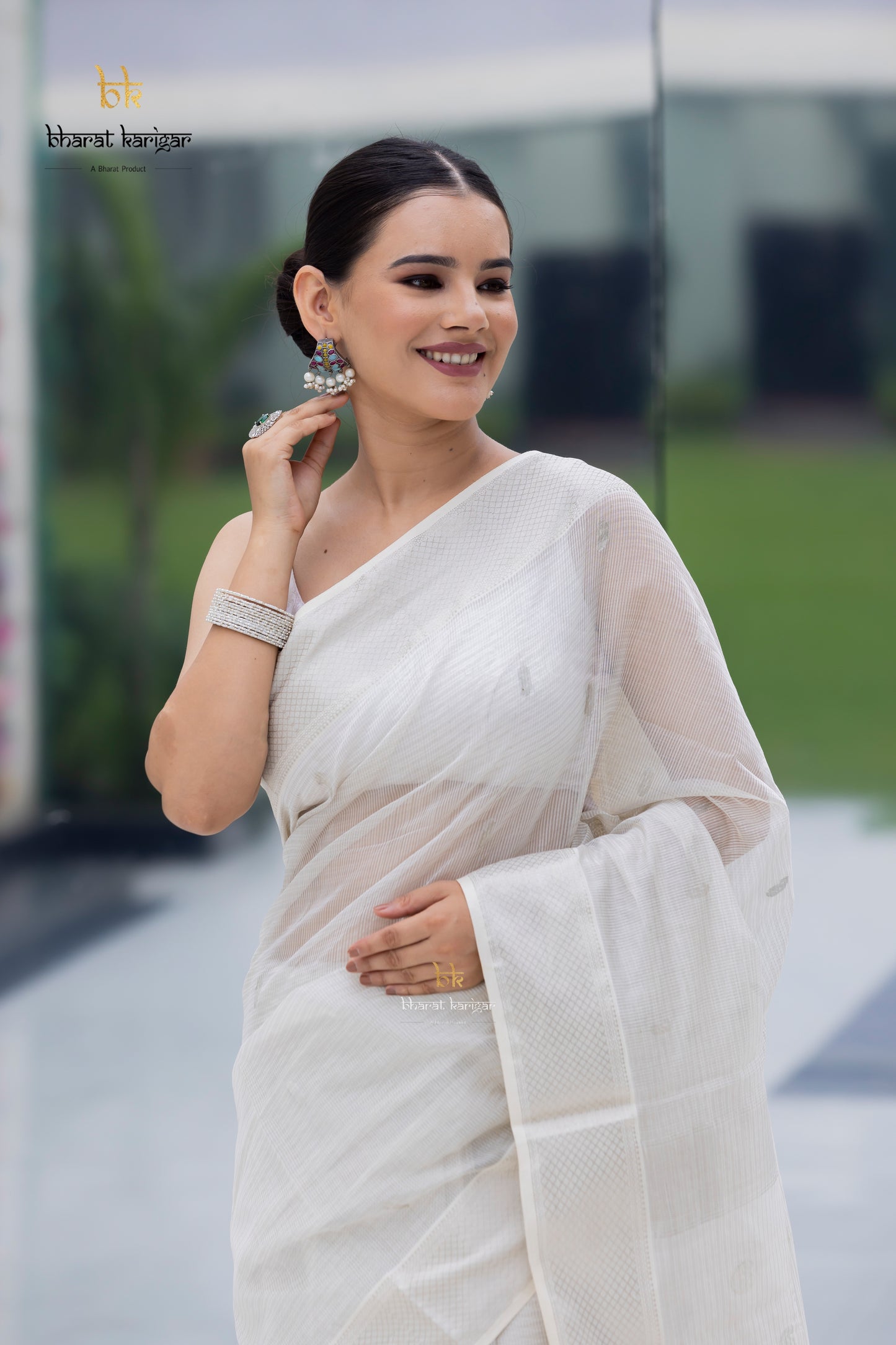 Maheshwari handloom Saree -Product code-THA031