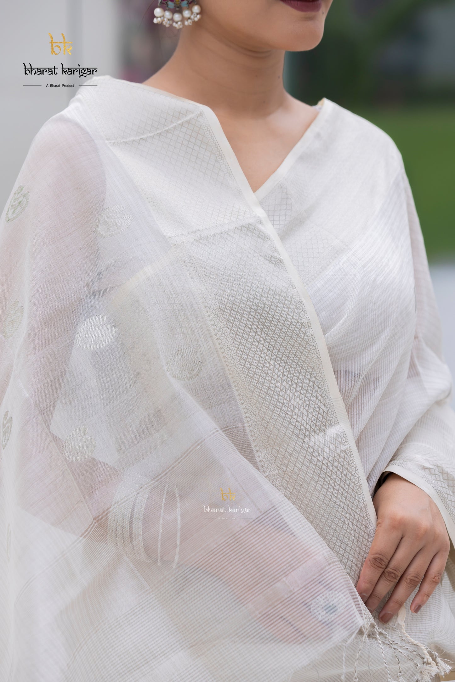 Maheshwari handloom Saree -Product code-THA031