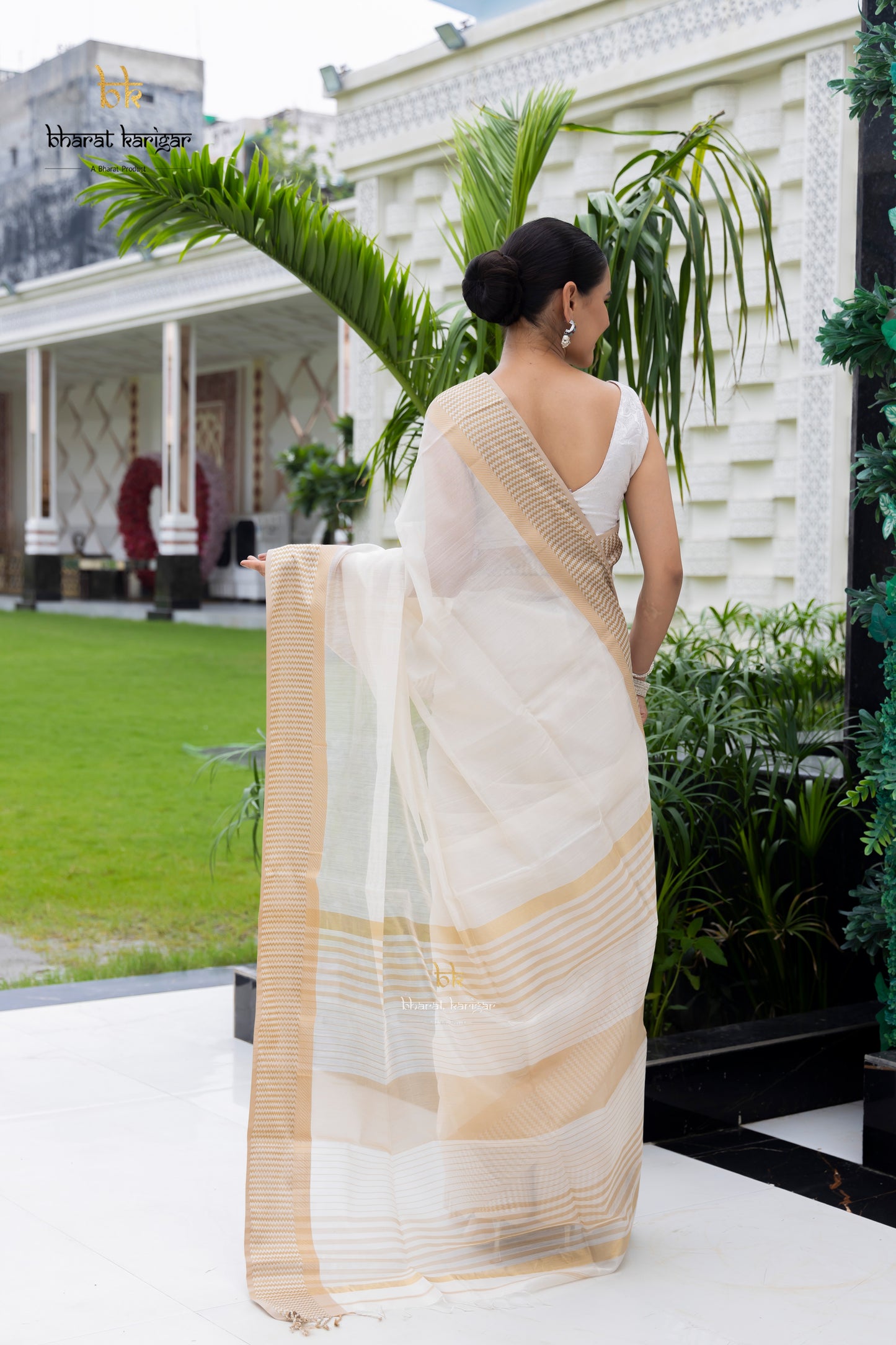 Maheshwari handloom Saree -Product code-THA033