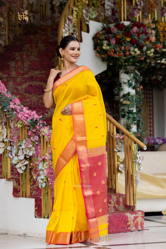 Maheshwari handloom Saree -Product code-THA062