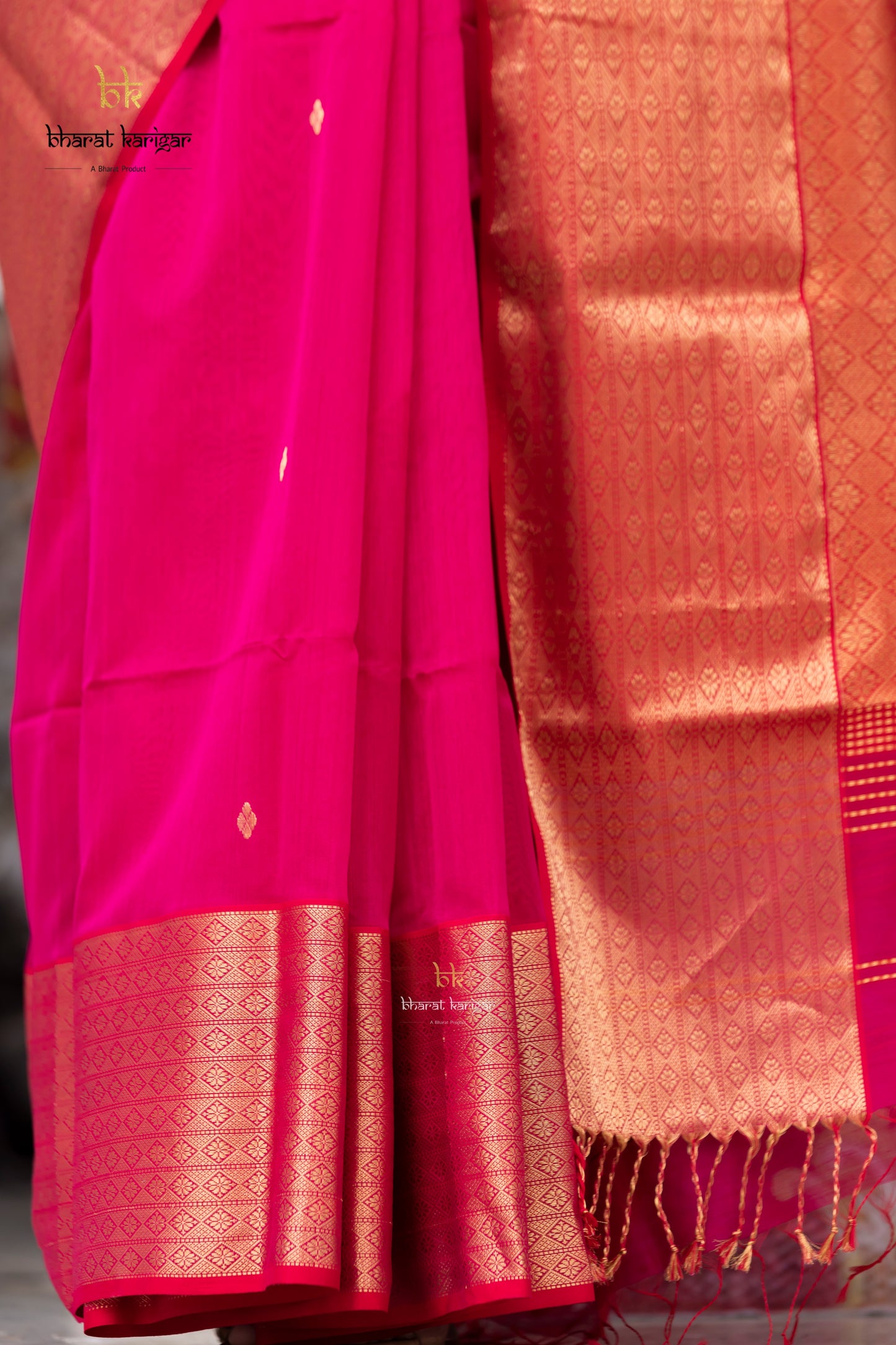 Maheshwari handloom Saree -Product code-THA036
