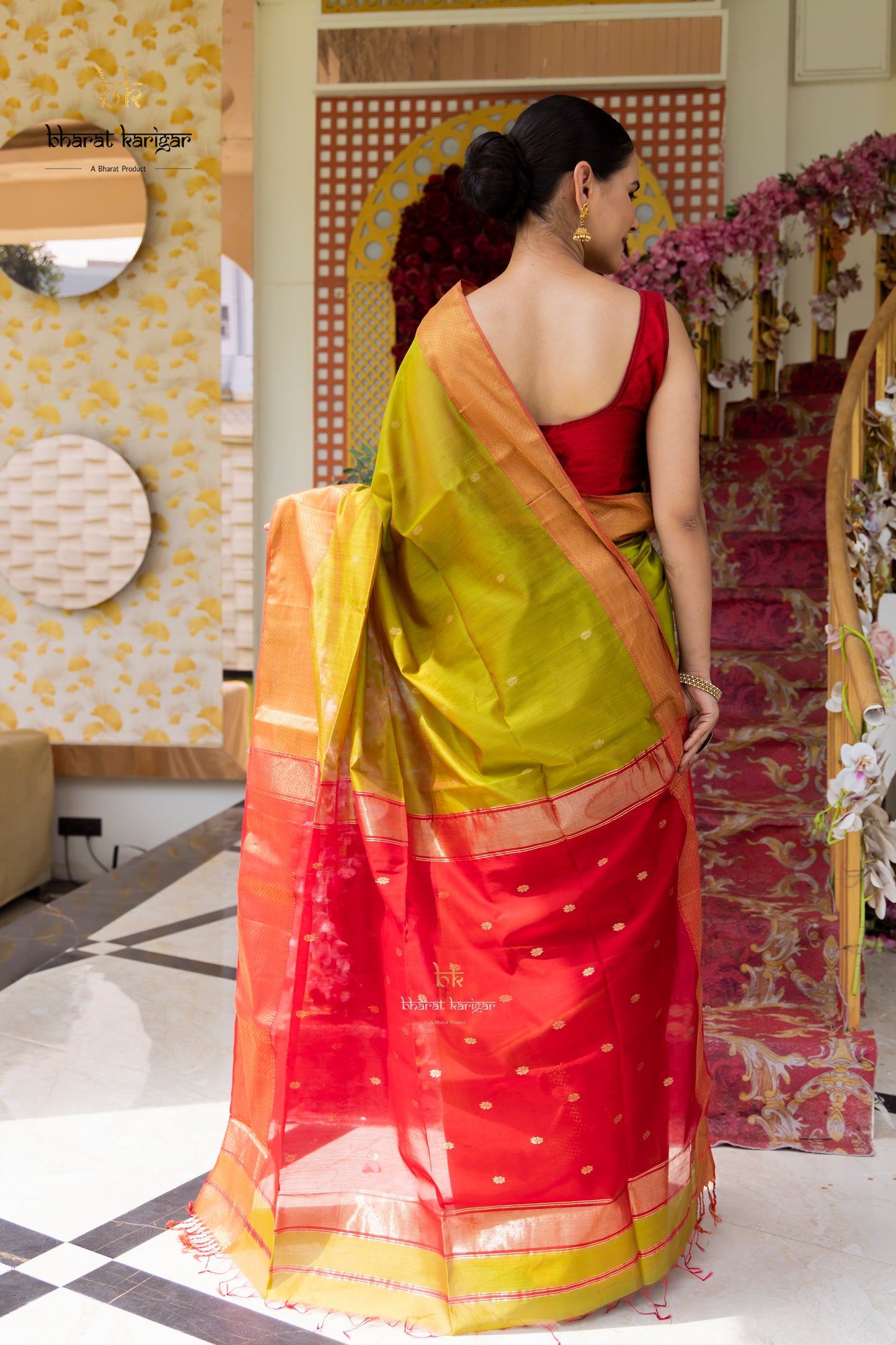 Maheshwari handloom Saree -Product code-THA039