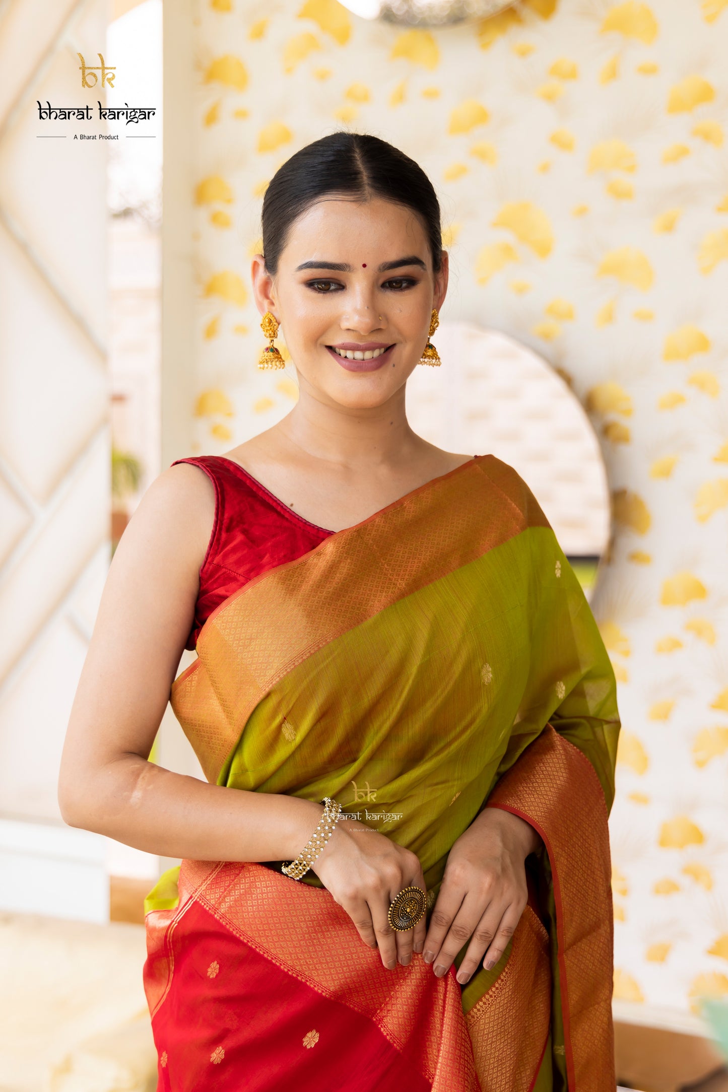 Maheshwari handloom Saree -Product code-THA039