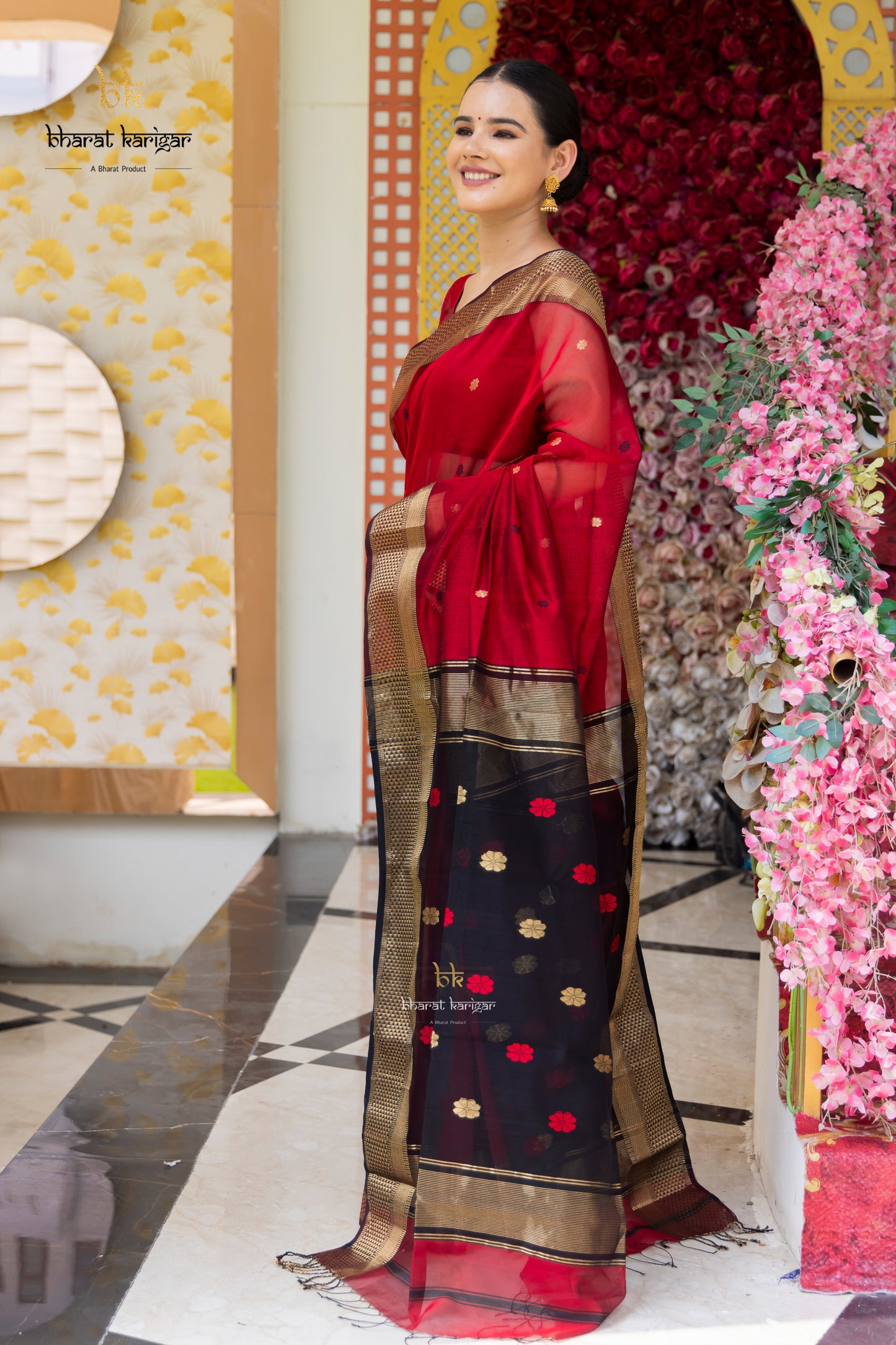 Maheshwari handloom Saree -Product code-THA041
