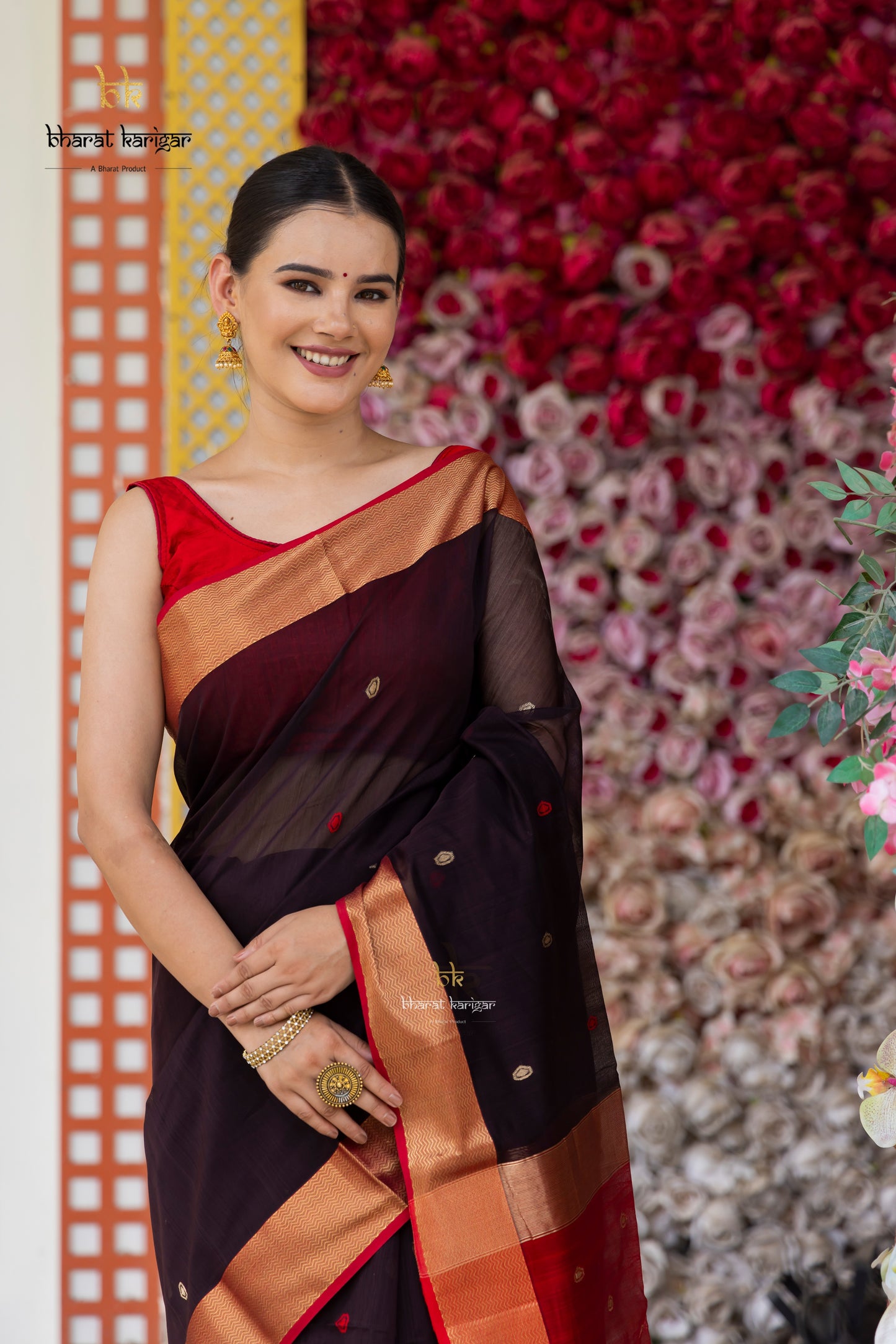 Maheshwari handloom Saree -Product code-THA042