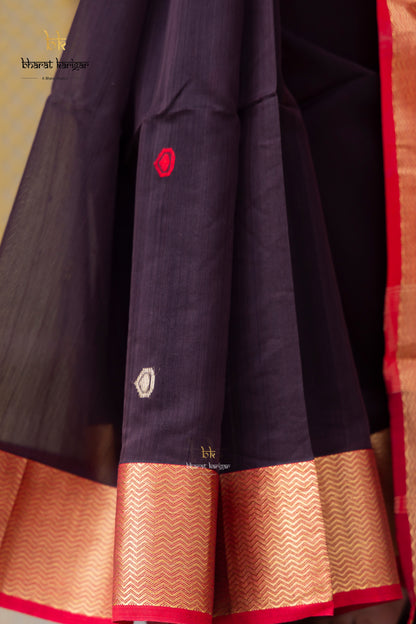 Maheshwari handloom Saree -Product code-THA042