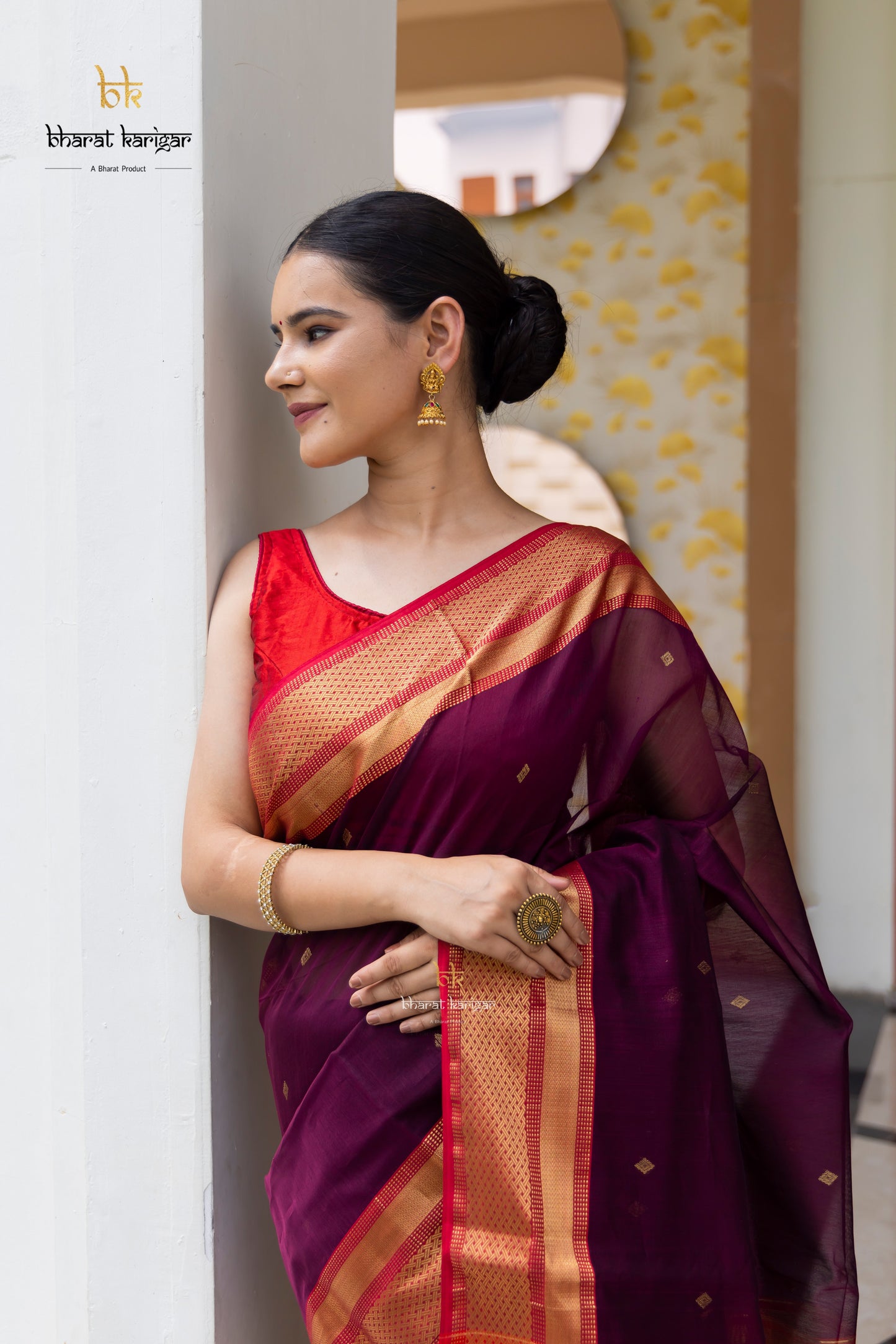 Maheshwari handloom Saree -Product code-THA043