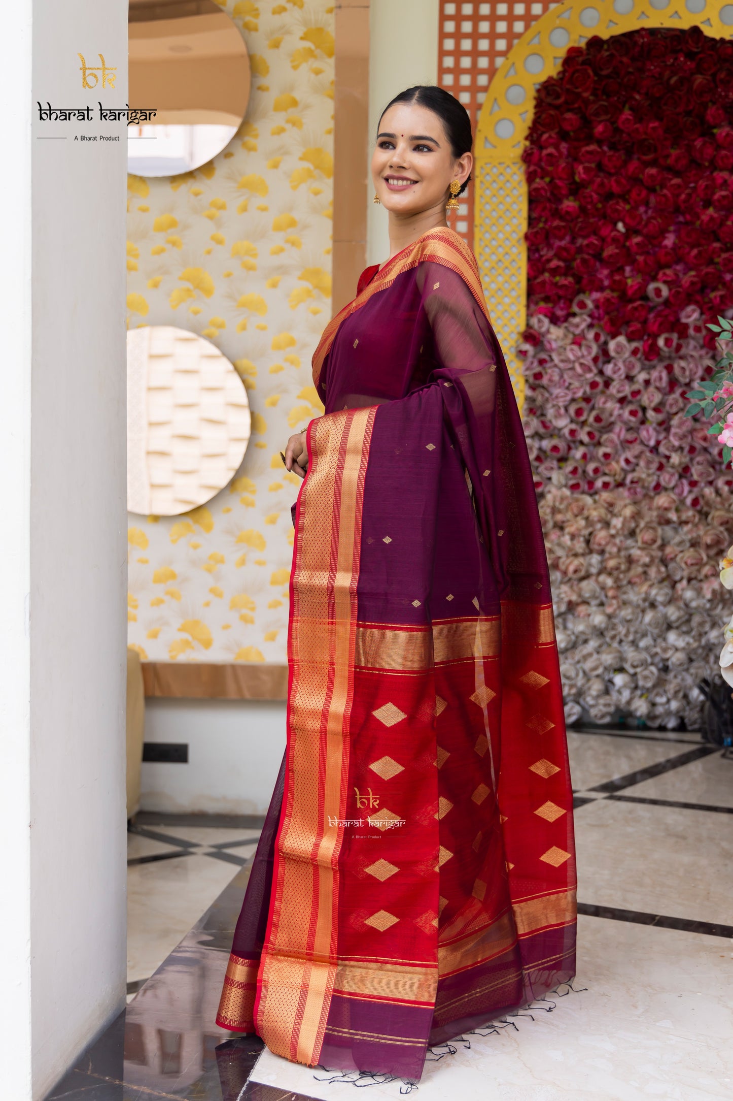 Maheshwari handloom Saree -Product code-THA043