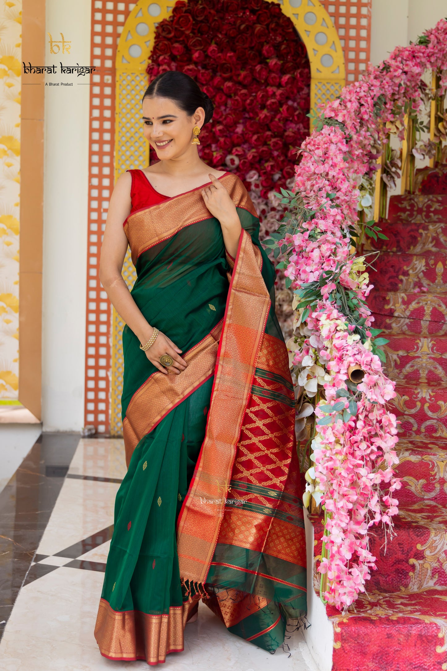 Maheshwari handloom Saree -Product code-THA044