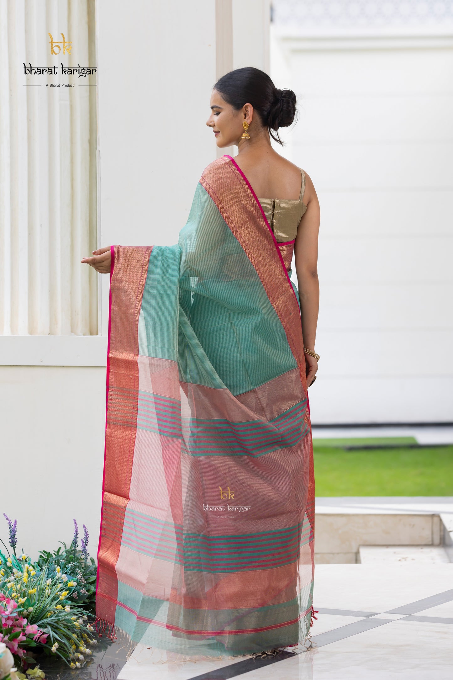 Maheshwari handloom Saree -Product code-THA058