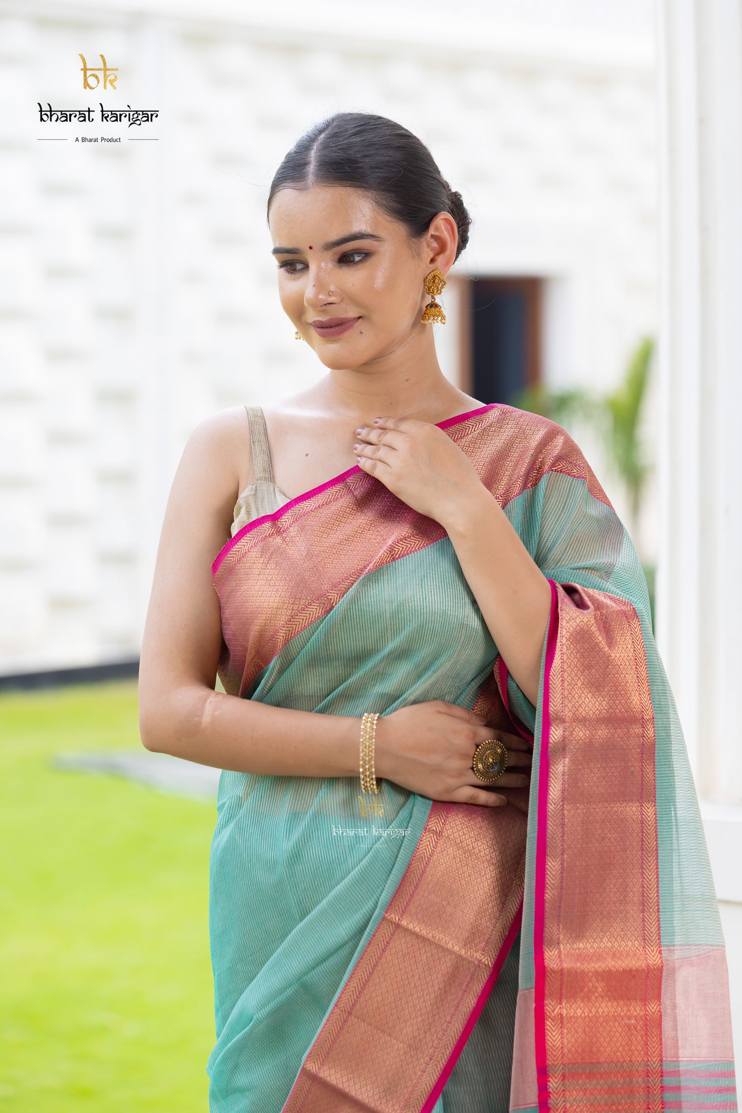 Maheshwari handloom Saree -Product code-THA058