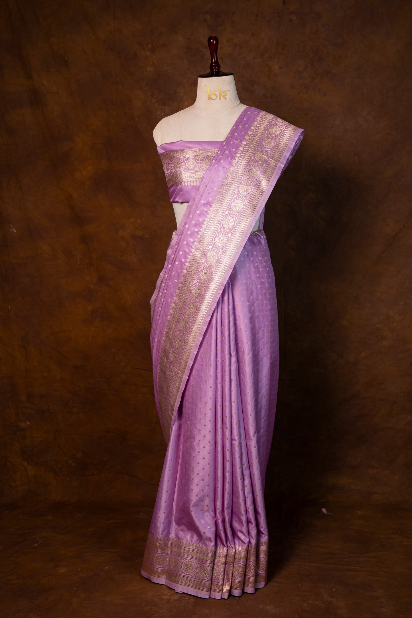 Banarasi mashru handloom Silk code-BYD023