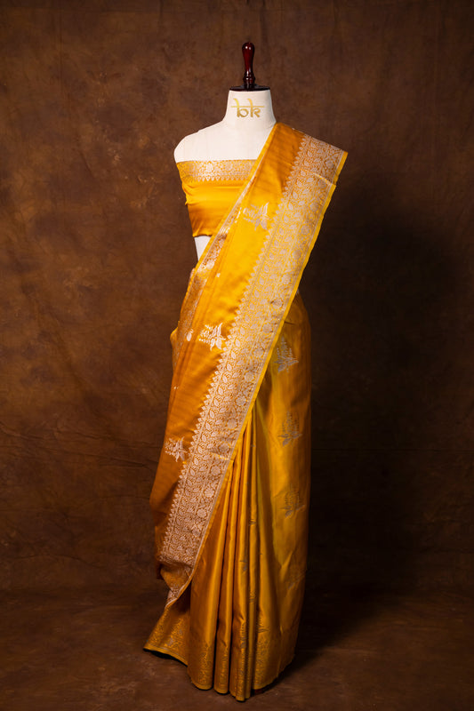 Banarasi mashru handloom Silk code-BYD034