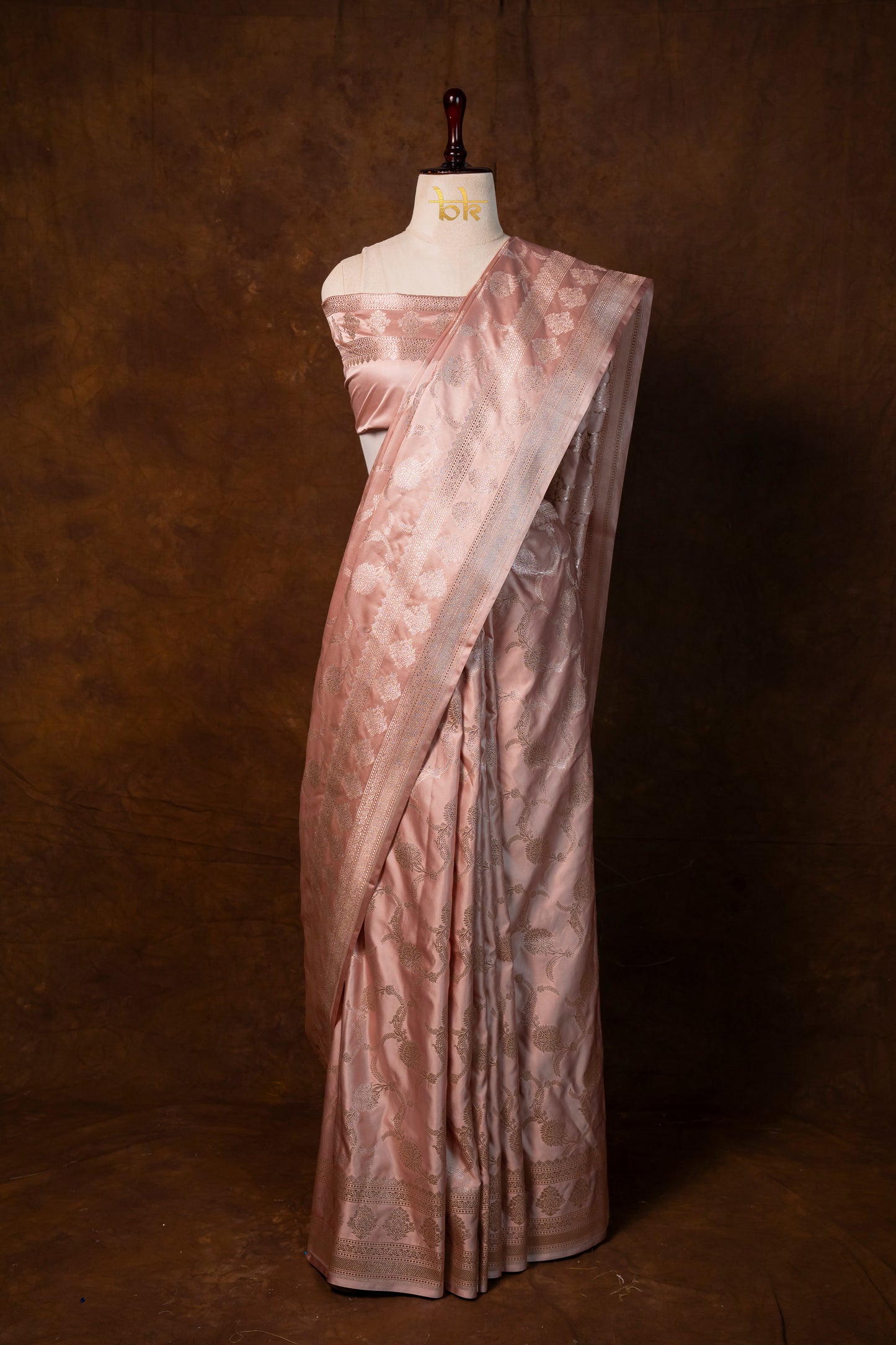 Banarasi mashru handloom Silk code-BYD040