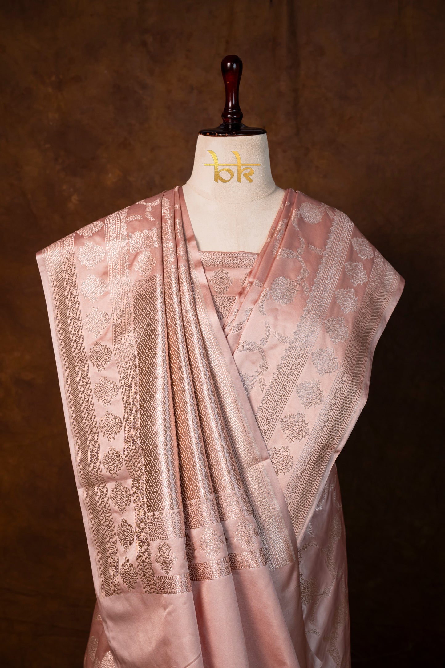 Banarasi mashru handloom Silk code-BYD040