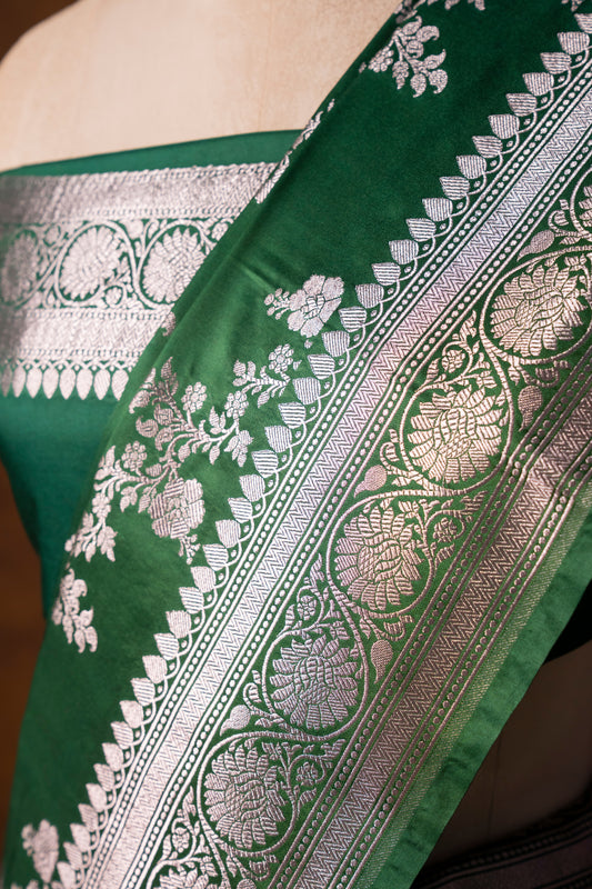 Banarasi mashru handloom Silk code-BYD041