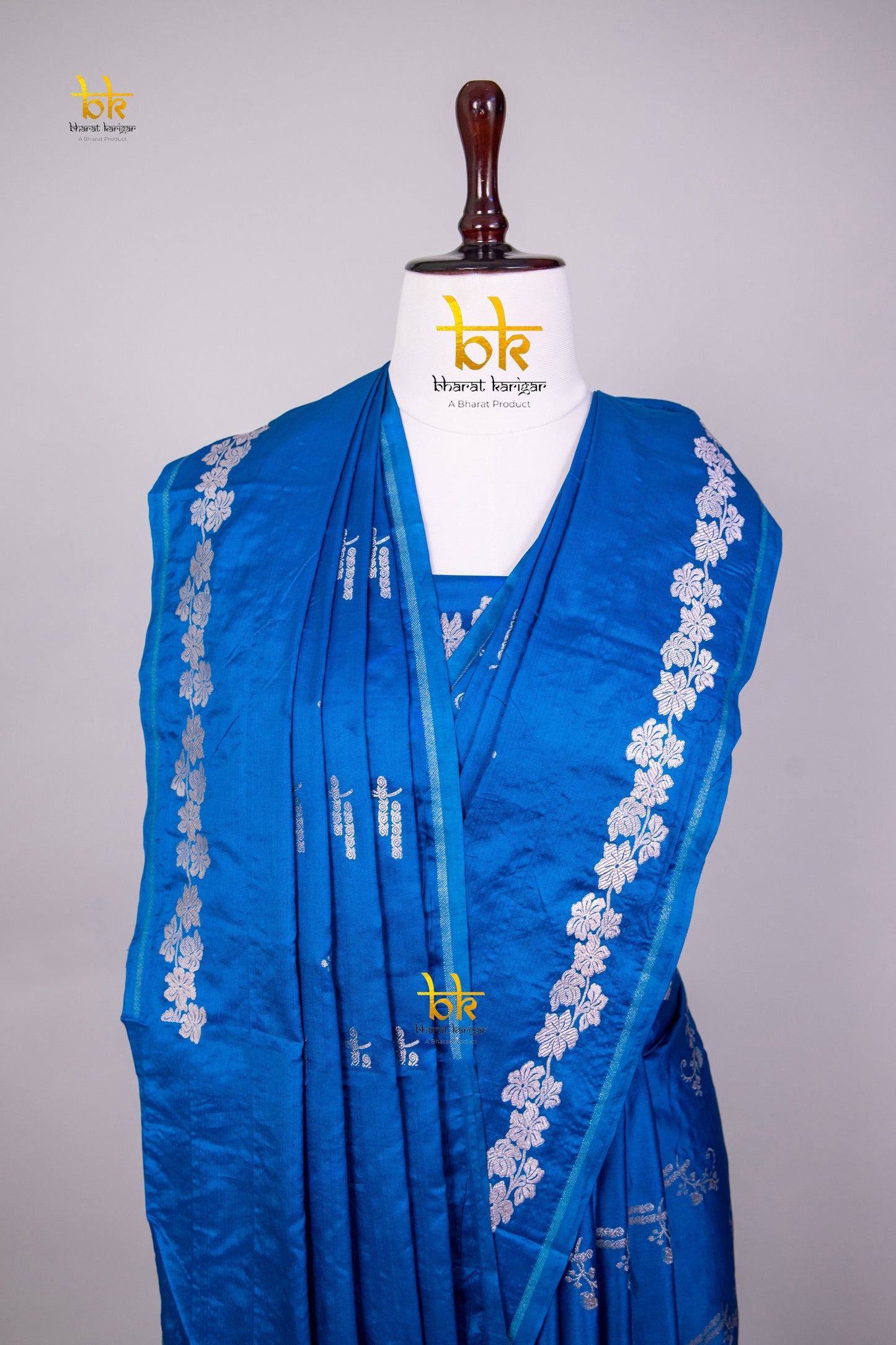 Banarasi mashru handloom Silk code-BYD088