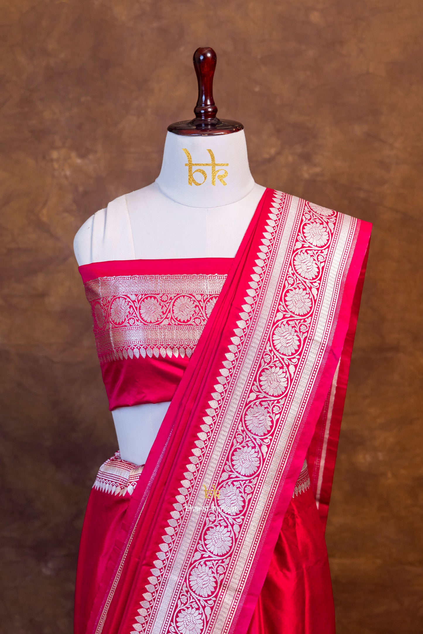 Banarasi mashru handloom Silk code-BYD049