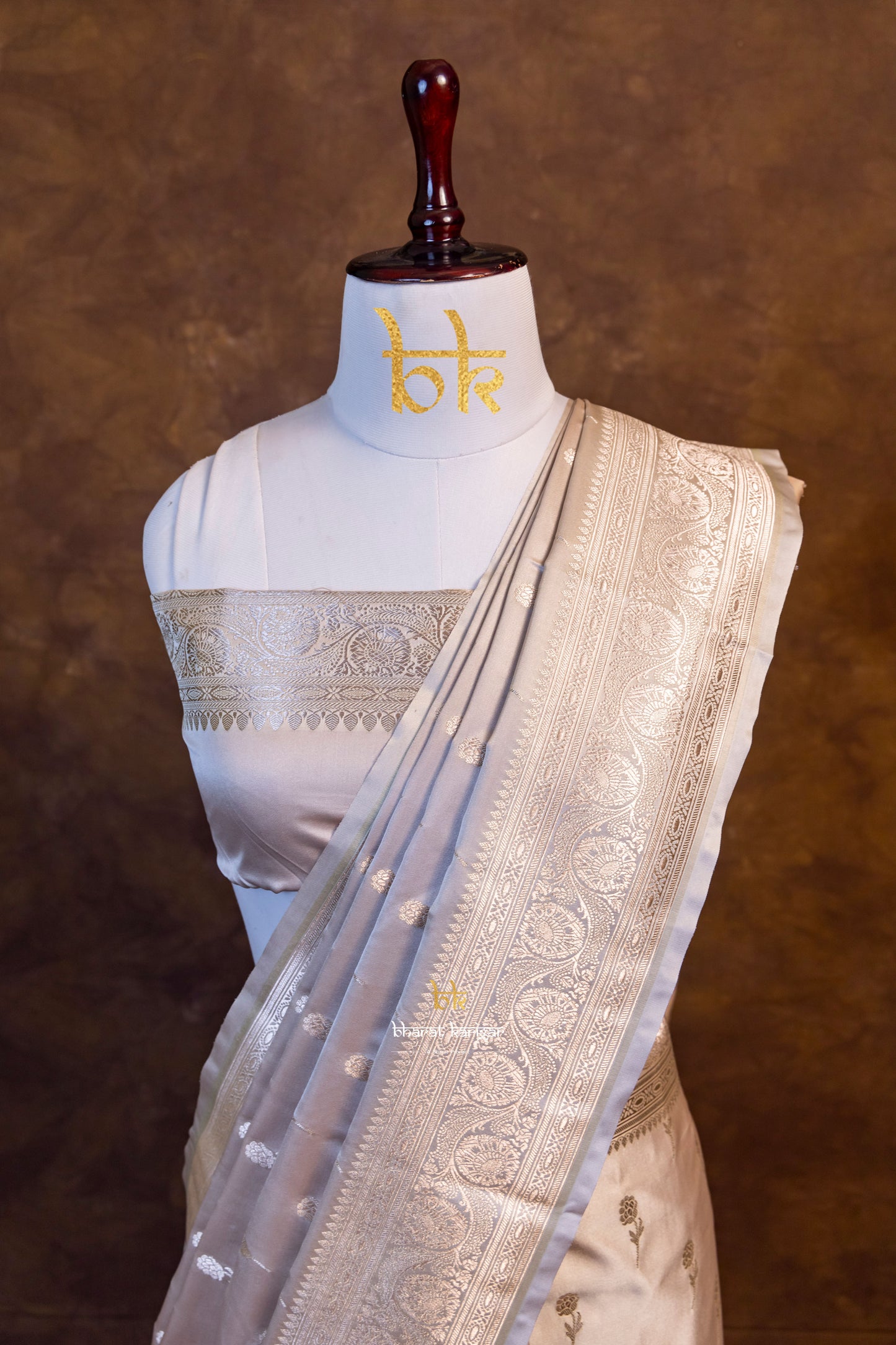 Banarasi mashru handloom Silk code-BYD059