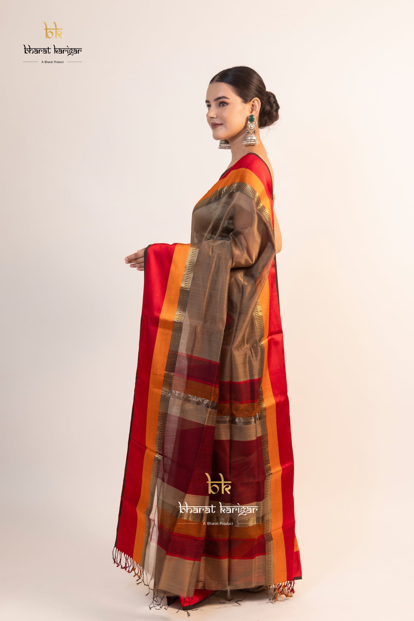 Maheshwari handloom Saree -Product code-THA001