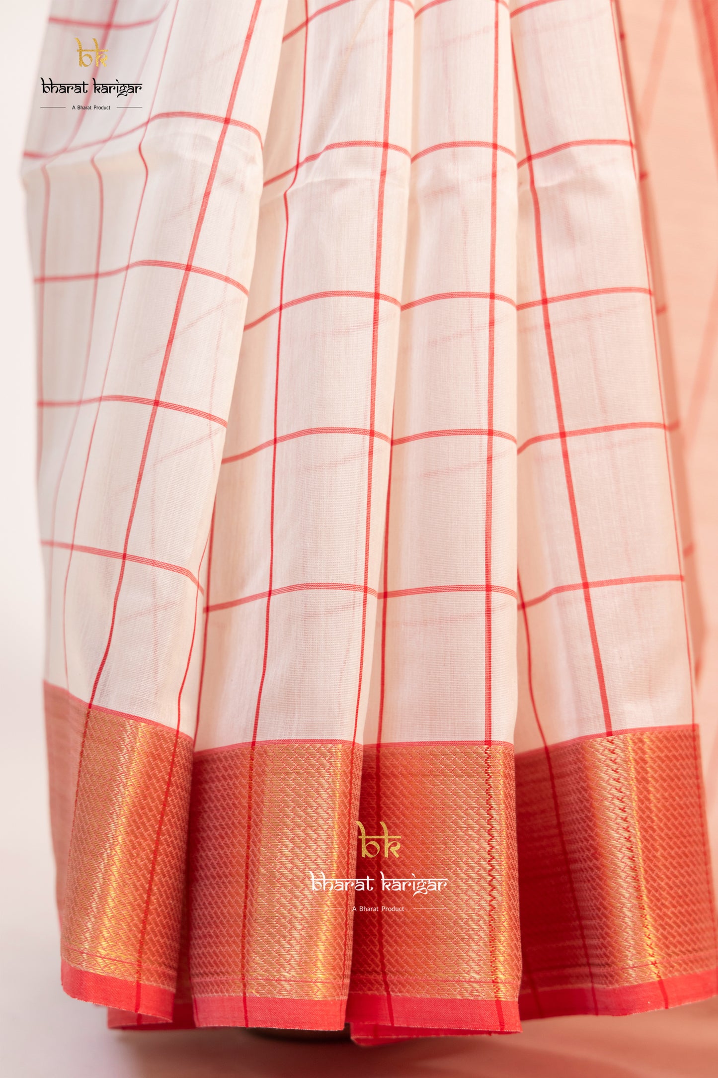 Maheshwari handloom Saree -Product code-THA020