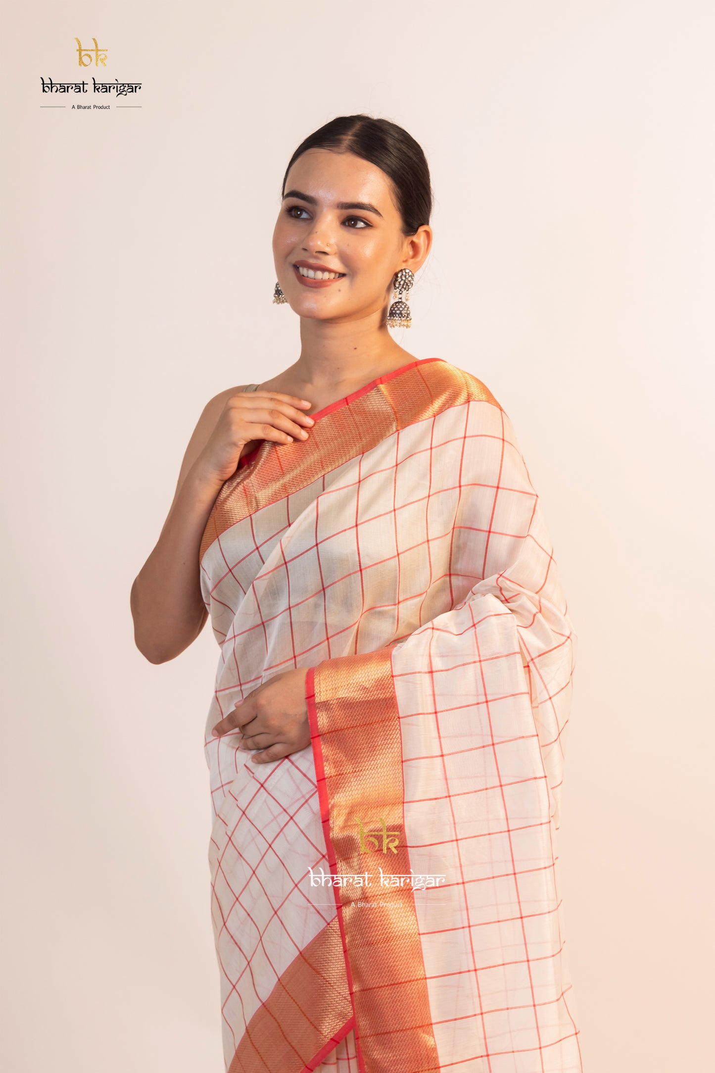 Maheshwari handloom Saree -Product code-THA020