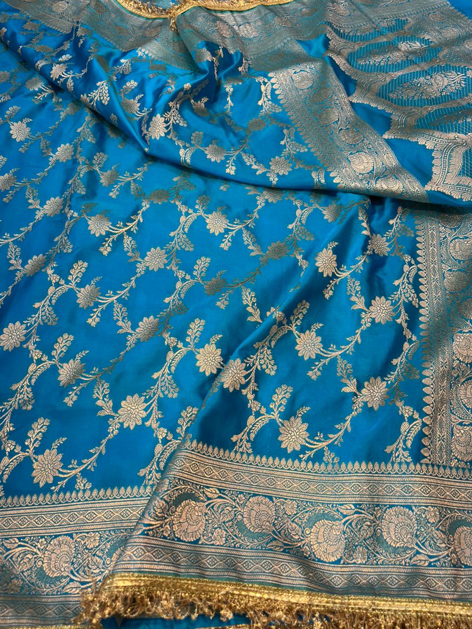 Banarasi mashru handloom Silk code-BSH48