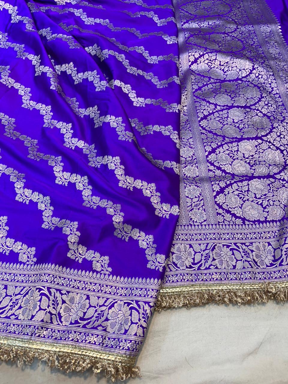 Banarasi mashru handloom Silk code-BSH49