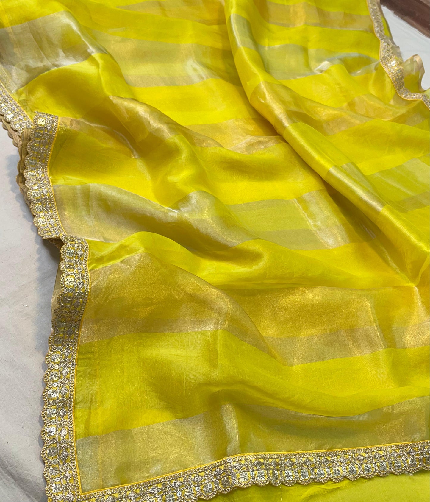 Banarasi Tissue handloom Silk Saree code-BTA21