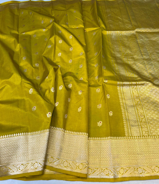banarasi pure katan silk Saree Code-WEA051