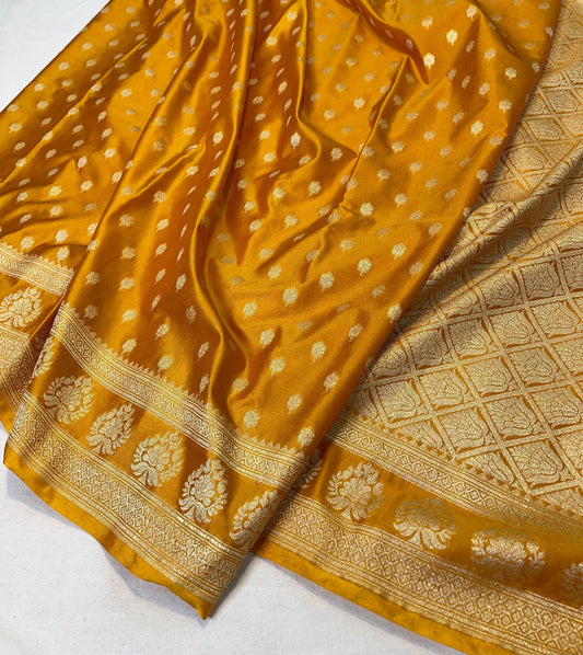 Banarasi mashru handloom Silk code-BSU01