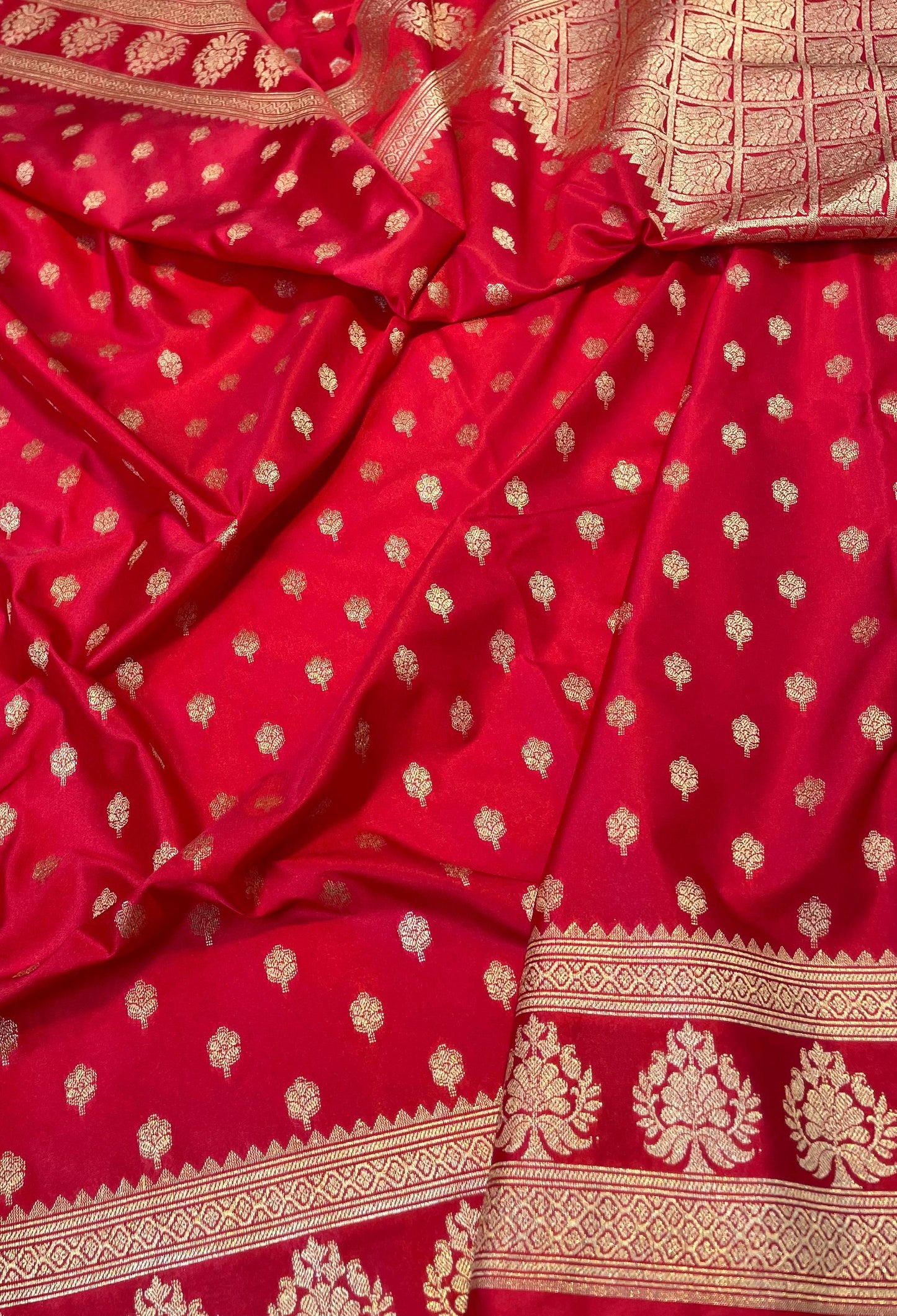Banarasi mashru handloom Silk code-BSU03
