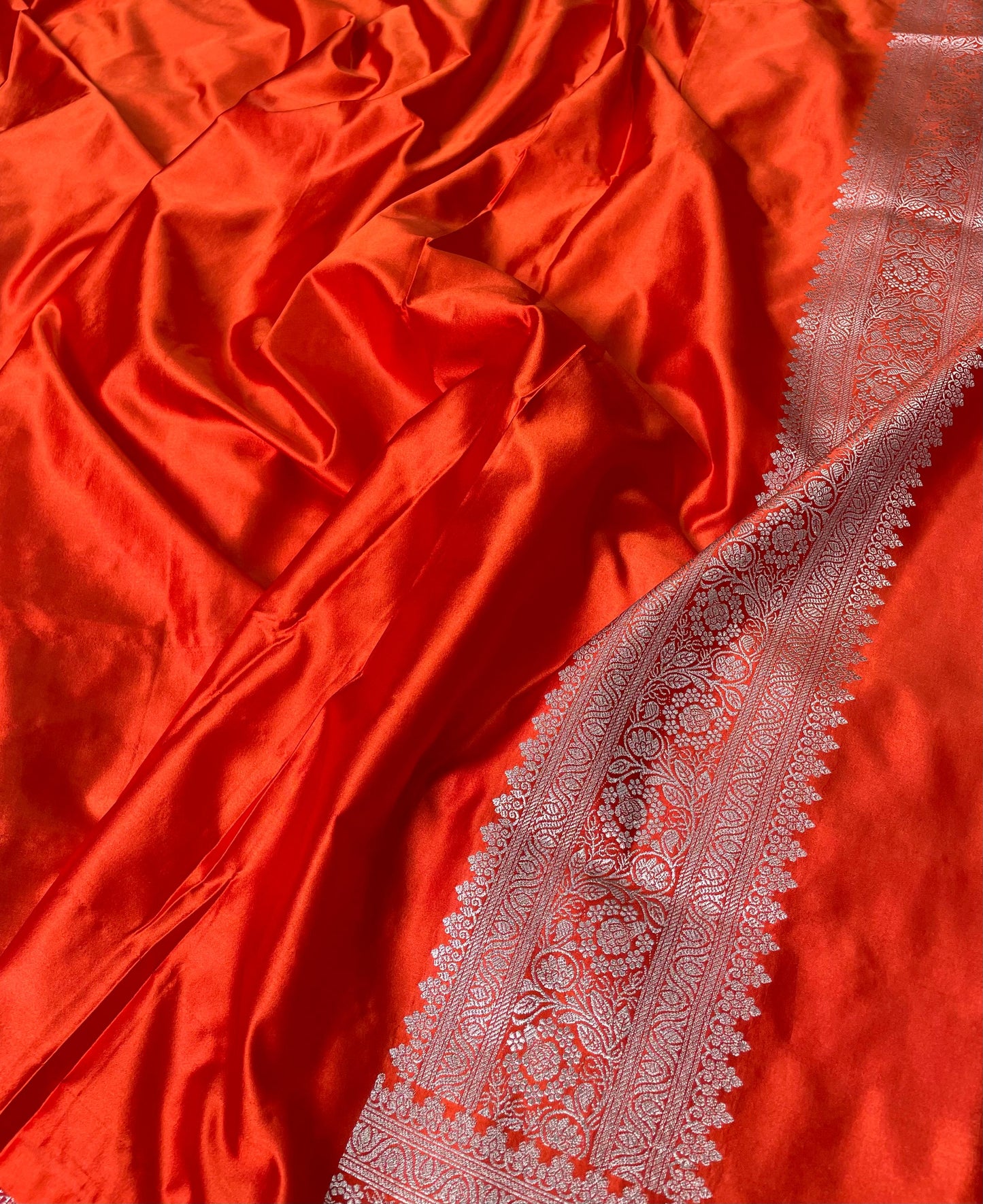 Banarasi mashru handloom Silk code-BSU05